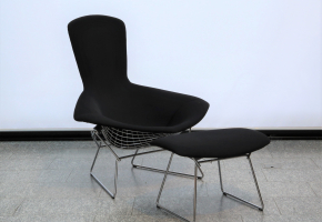 Bird Chair Bertoia High Back Lounge Chair und Ottomann Knoll International Harry Bertoia Klassiker Designe 